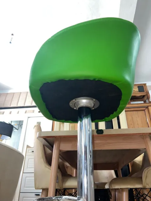 Chaise Barre