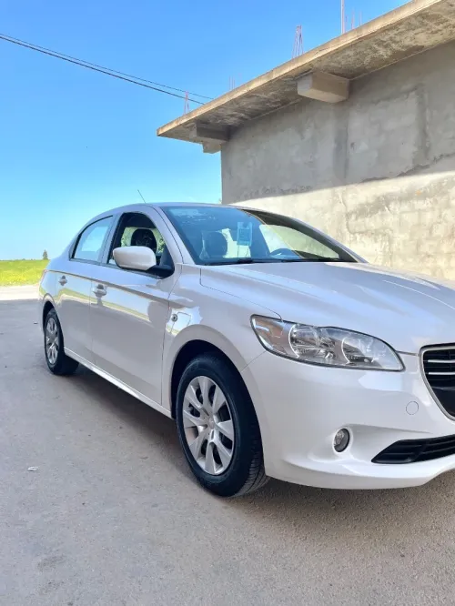 Peugeot 301 2015 301