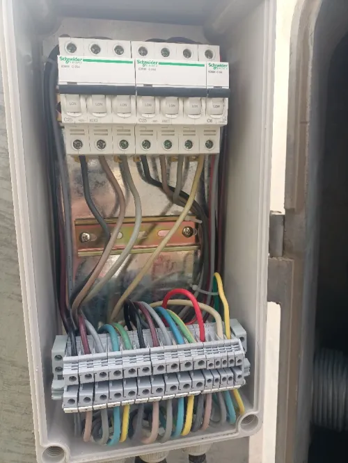 Électricien  Bâtiment كهرباء معمارية