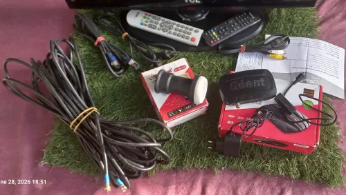 Television en meme temps Ecran pour PC 24 " Avec Pack accesoire en tres bonne prix