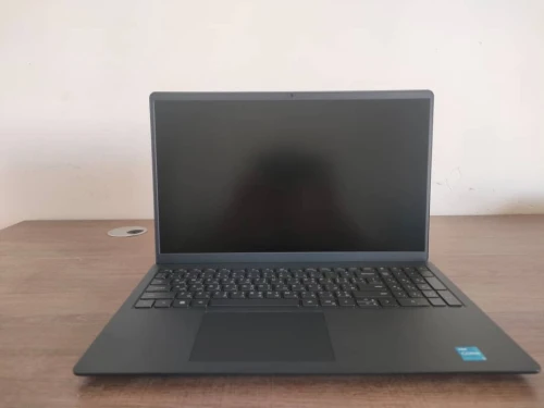 LAPTOP DELL Vostro 3520 