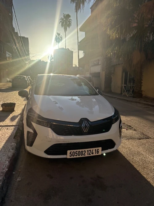 Renault Clio 5  2024 Evolution