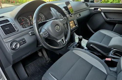 Volkswagen Touran 2013 Life