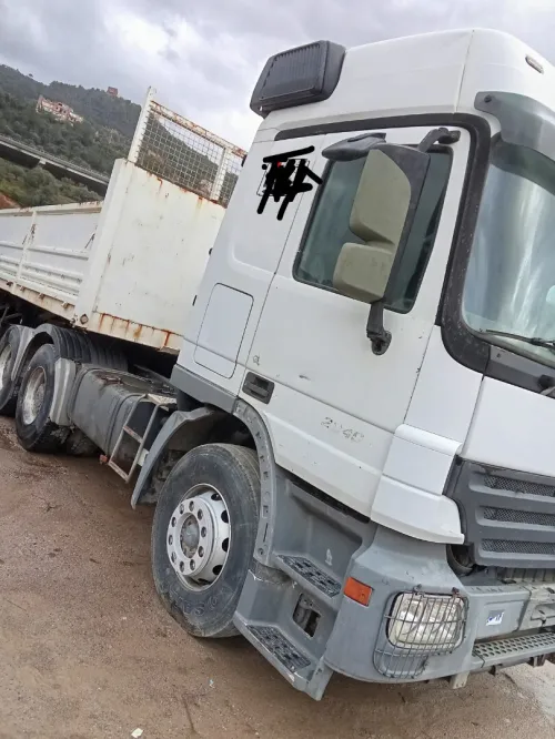 Actros  4×6 Mercedes 2006