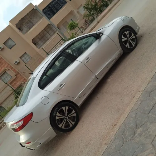 Renault Fluence 2012 Sport way