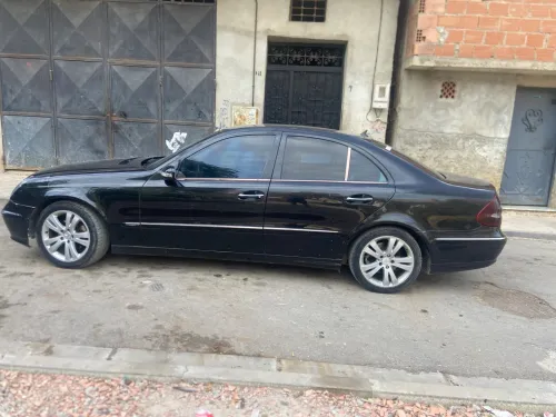 Mercedes E220 2004 