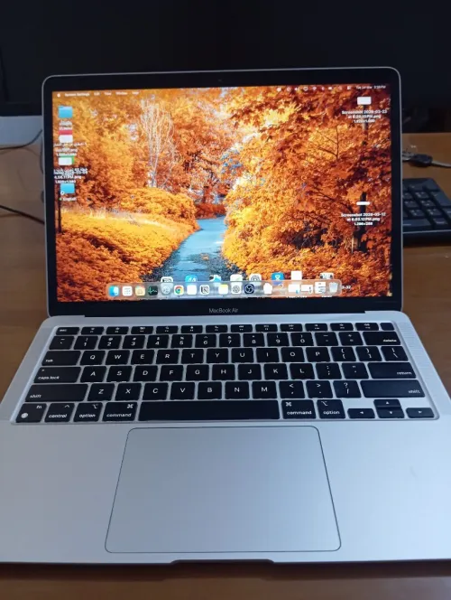 MacBook air m1 très bon état