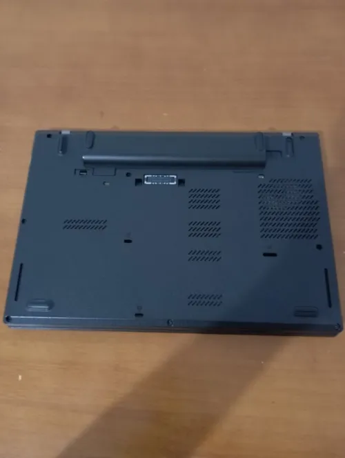 Pc laptop i5 6eme très bon état