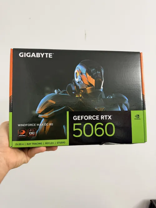 Carte Graphique RTX 5060 GIGABYTE WINDFORCE MAX OC