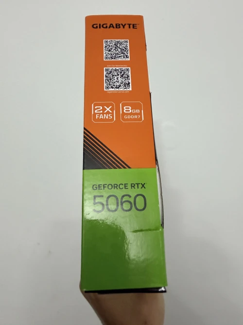 Carte Graphique RTX 5060 GIGABYTE WINDFORCE MAX OC