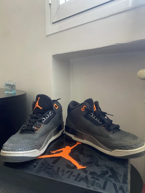 Nike air jordan 3 retro gris orange