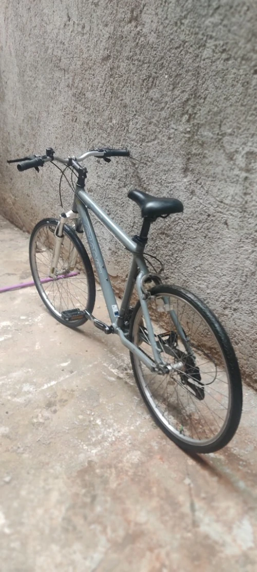 Vélo giant très bonne état taille M 