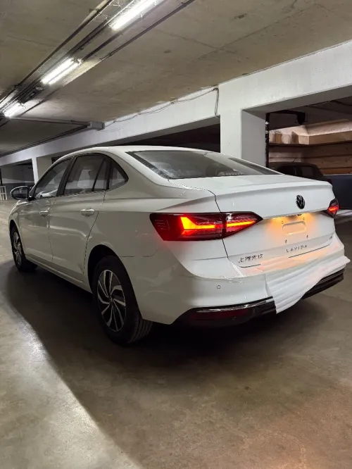 Volkswagen Lavida 2025 XR