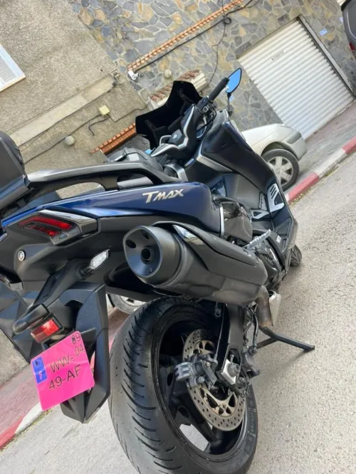 Yamaha T max dx 2017