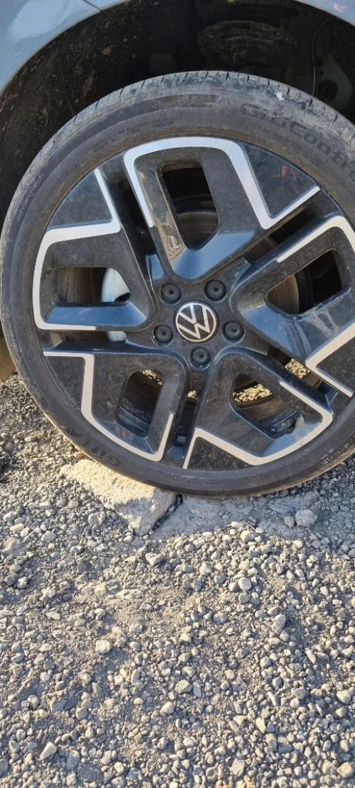 Volkswagen Golf 8 2025 R-Line