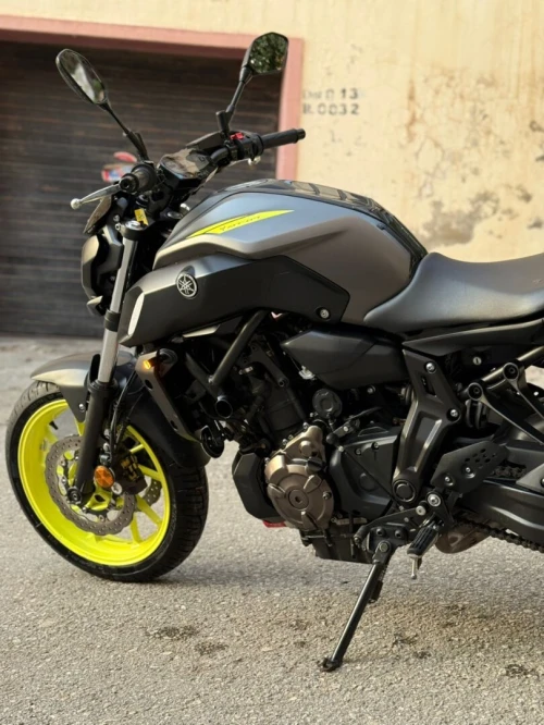 YAMAHA MT 07 2019