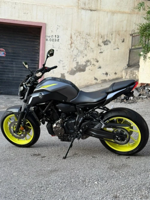YAMAHA MT 07 2019