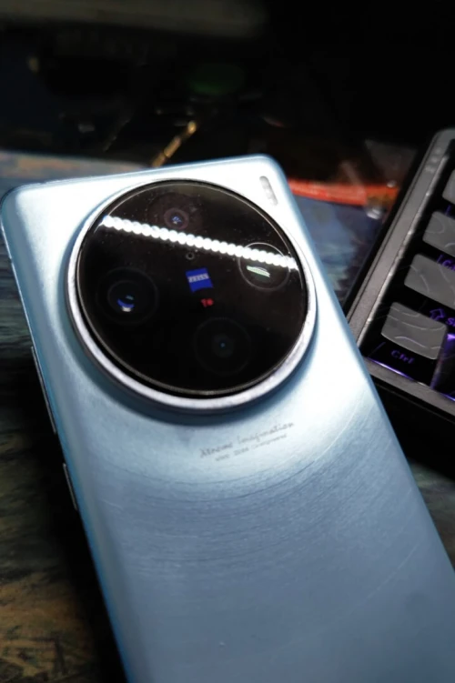 Vivo x100 pro Vivo