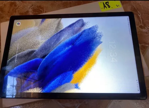 Samsung A8