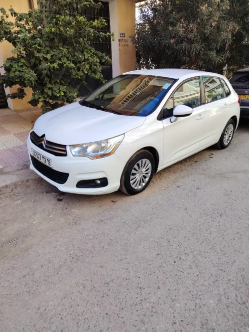Citroen C4 2012 Attraction