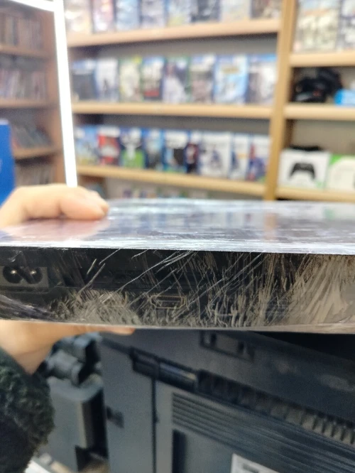 PS4 slim
