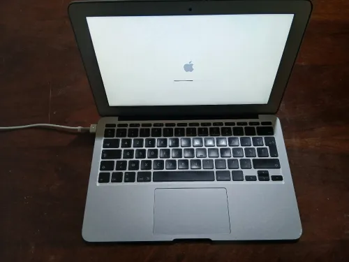 MacBook
