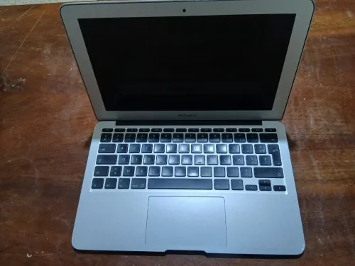 MacBook