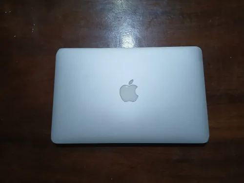 MacBook