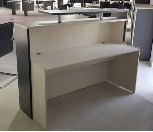 Bureau opérateur Plusieurs modèles et dimensions