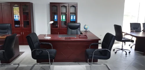 Ensembles de bureaux professionnels en HDF