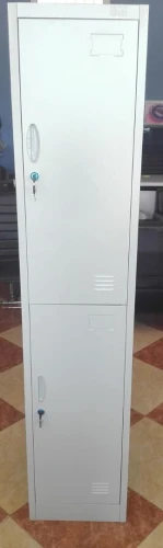 Armoires métalliques et vestiaires disponibles