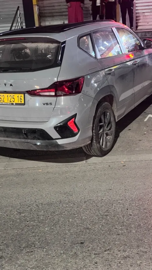 Volkswagen Jetta 2025 Vs5