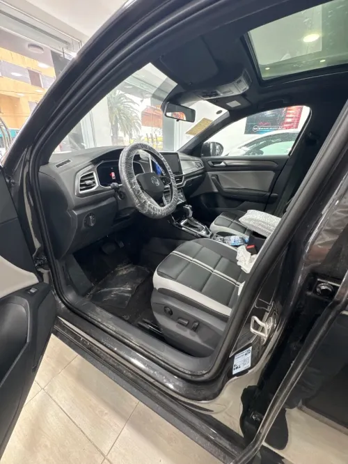 Volkswagen T-Roc 2026 Black black