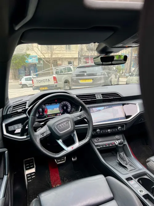 Audi Q3 2021 S Line