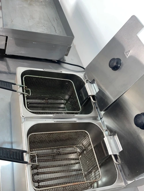 Friteuse électrique double bac
