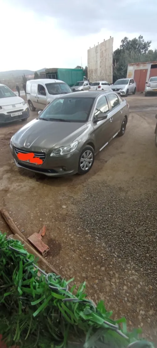 Peugeot 301 2013 