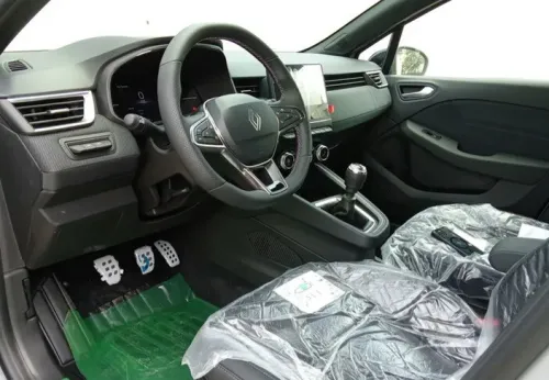 Renault Clio 5  2026 Esprit Alpine