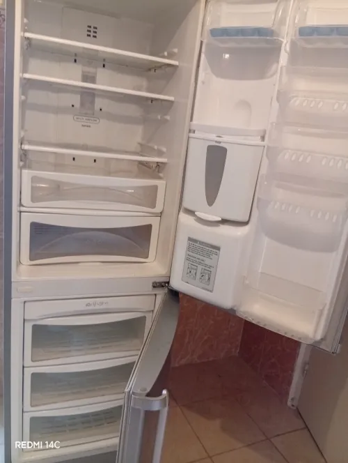 frigidaire LG