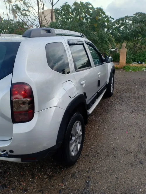 Dacia Duster 2016 Laureate