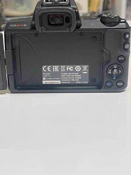 Canon EOS Kiss M version japonaise du Canon M50