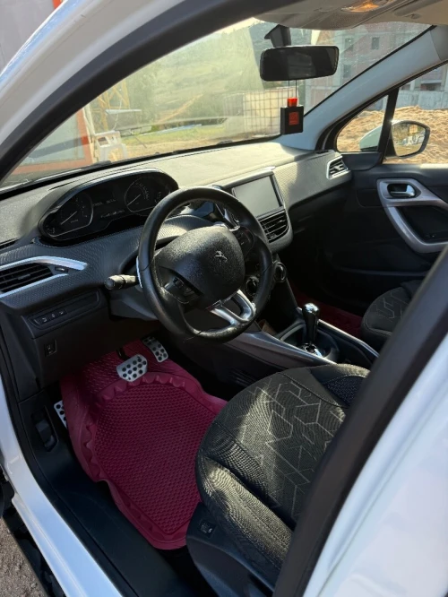 Peugeot 2008 2016 