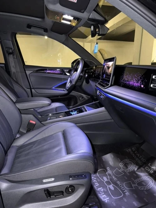 Volkswagen Tiguan 2025 R LINE