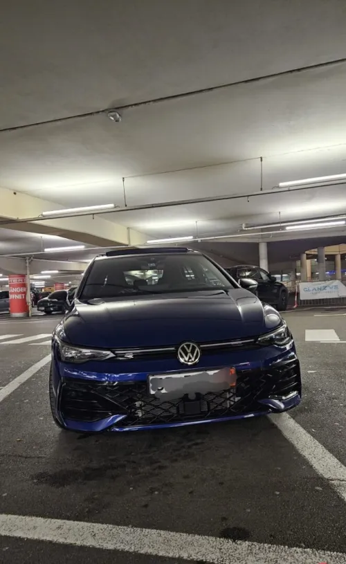 Volkswagen Golf 8 2025 R-Line