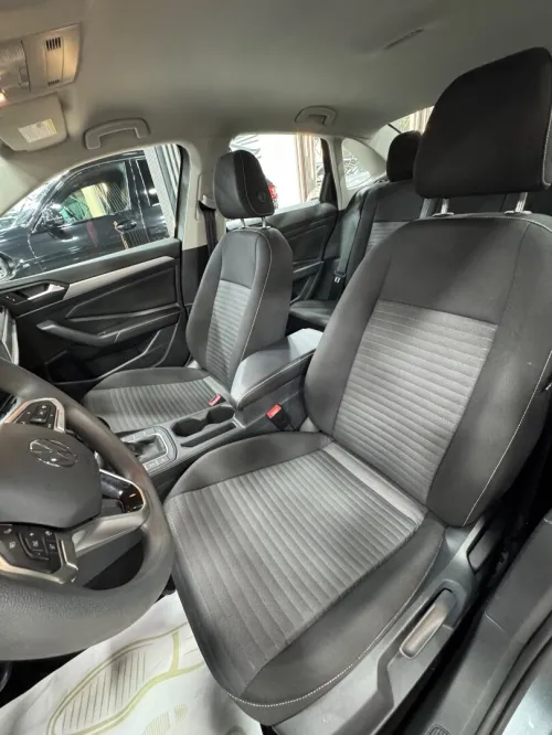 Volkswagen Jetta 2023 Confort