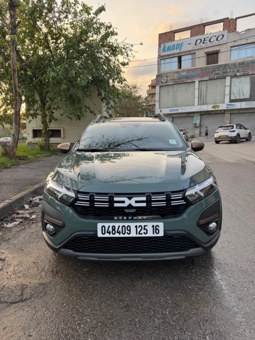 Dacia Sandero 2025 Stepway gold