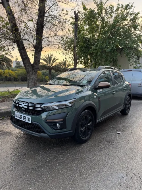 Dacia Sandero 2025 Stepway gold