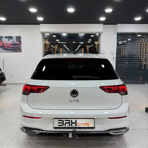 Volkswagen Golf 8 2021 GTE