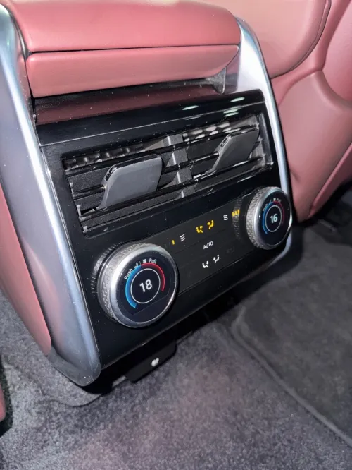 Land Rover Vogue 2025 Autobiography