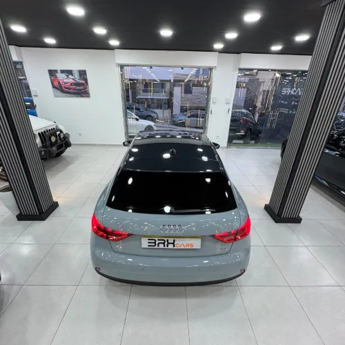 Audi A1 2024 Business Line