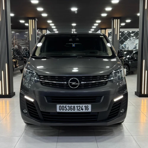 Opel Zafira 2024 Life